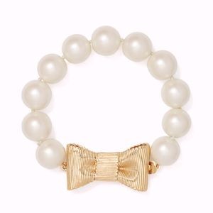 Kate Spade ♠️ all wrapped up in pearls bracelet